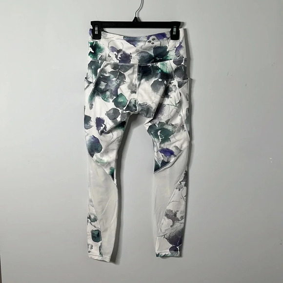 Athleta Mudra Floral Watercolor Mesh 7/8 Leggings - Picture 7 of 9